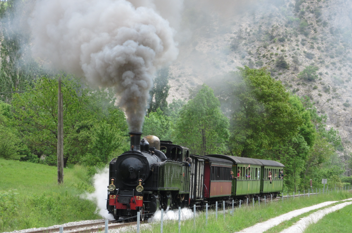 trains touristiques des pignes région PACA